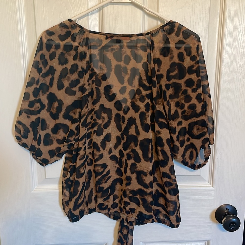 Leopard top - Picture 3 of 7